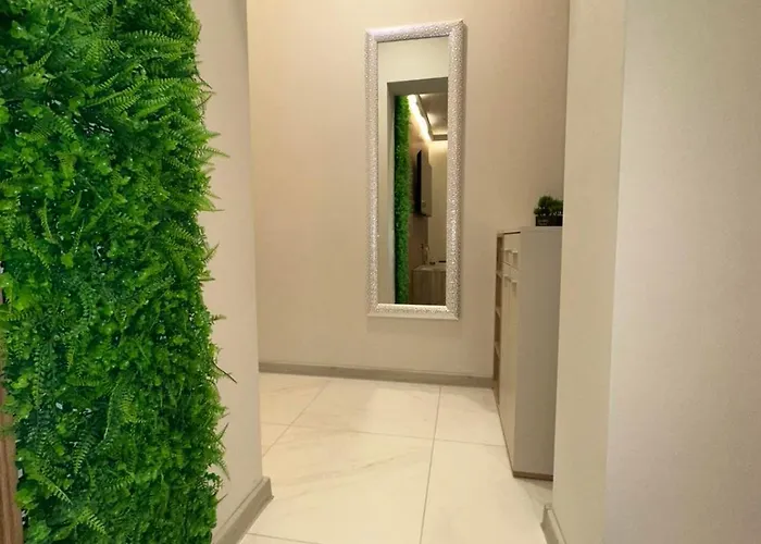 Апартаменты First Line 2 *